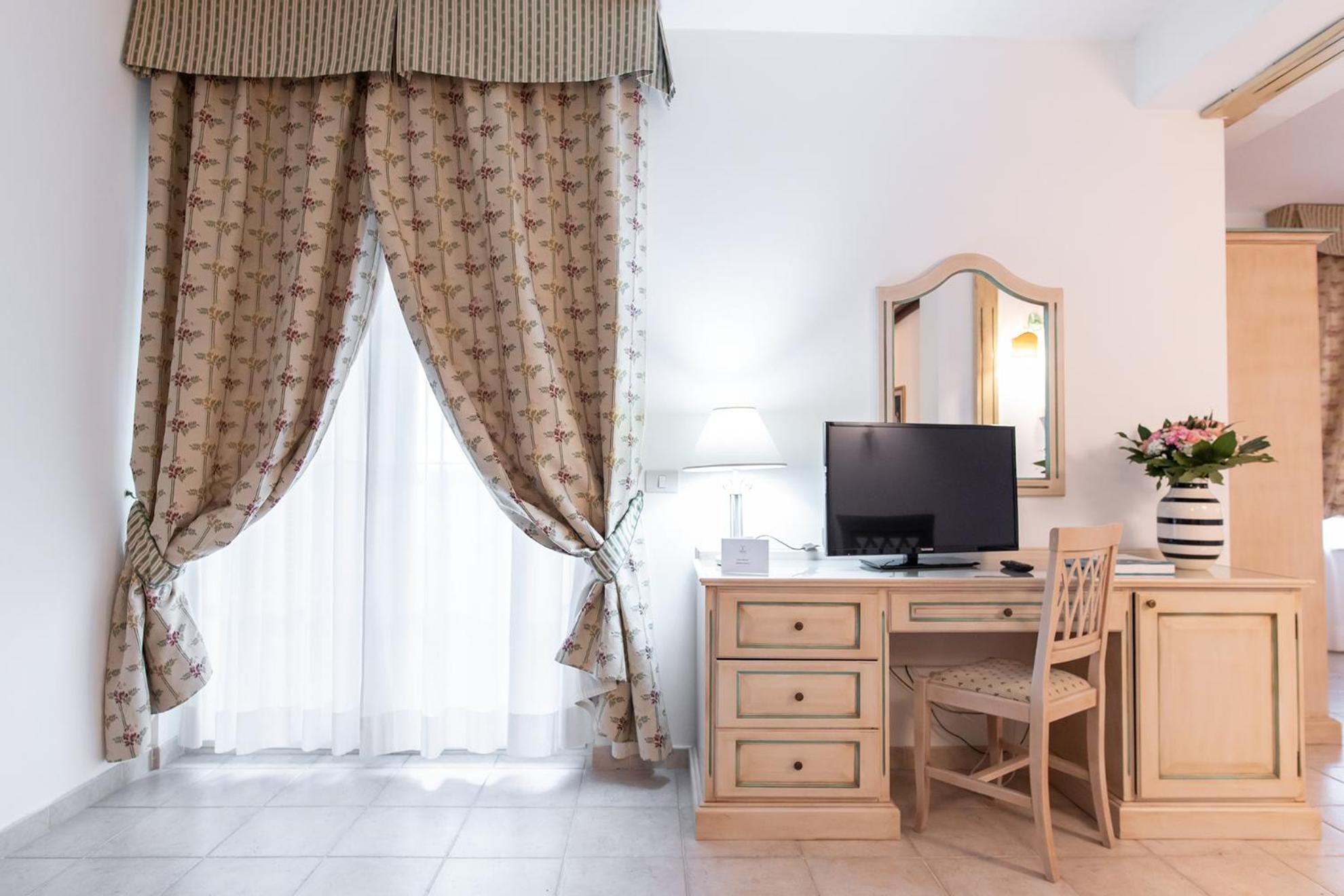 Toscana Wellness Resort Arcidosso Eksteriør billede